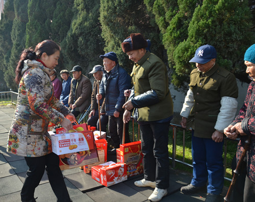 冬日暖陽—仁和集團(tuán)走訪慰問樟樹市福利院